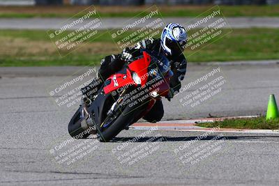 media/Jan-21-2023-Fastrack Riders (Sat) [[fcf3f88a30]]/Level 2/Session 4 Turn 6-Mountian Shot/